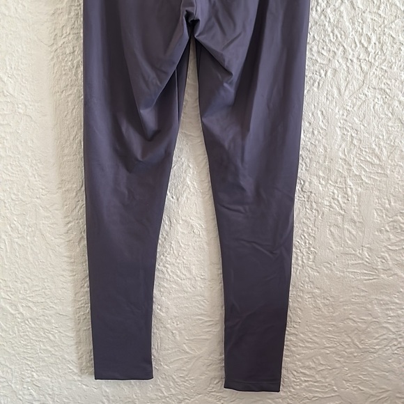 Victoria’s Secret Sport Crossover Waistband Activewear Leggings Icy Purple Small - Picture 6 of 9